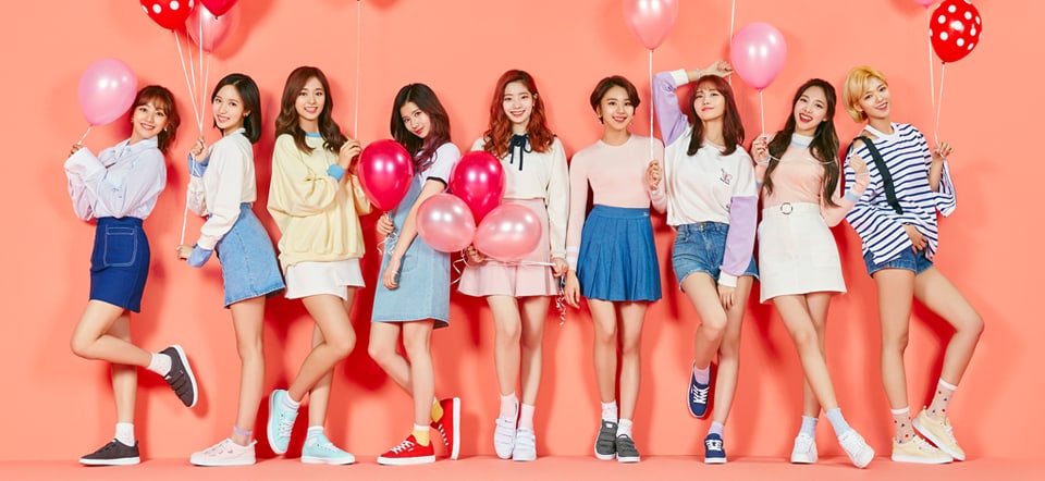 twice debut picture